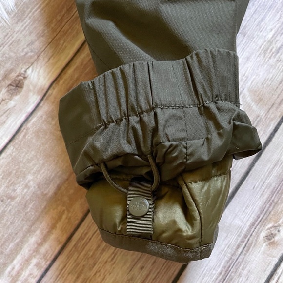 The North Face Women’s Agua Fria TriClimate 3 In 1 Green Coat - Picture 6 of 12